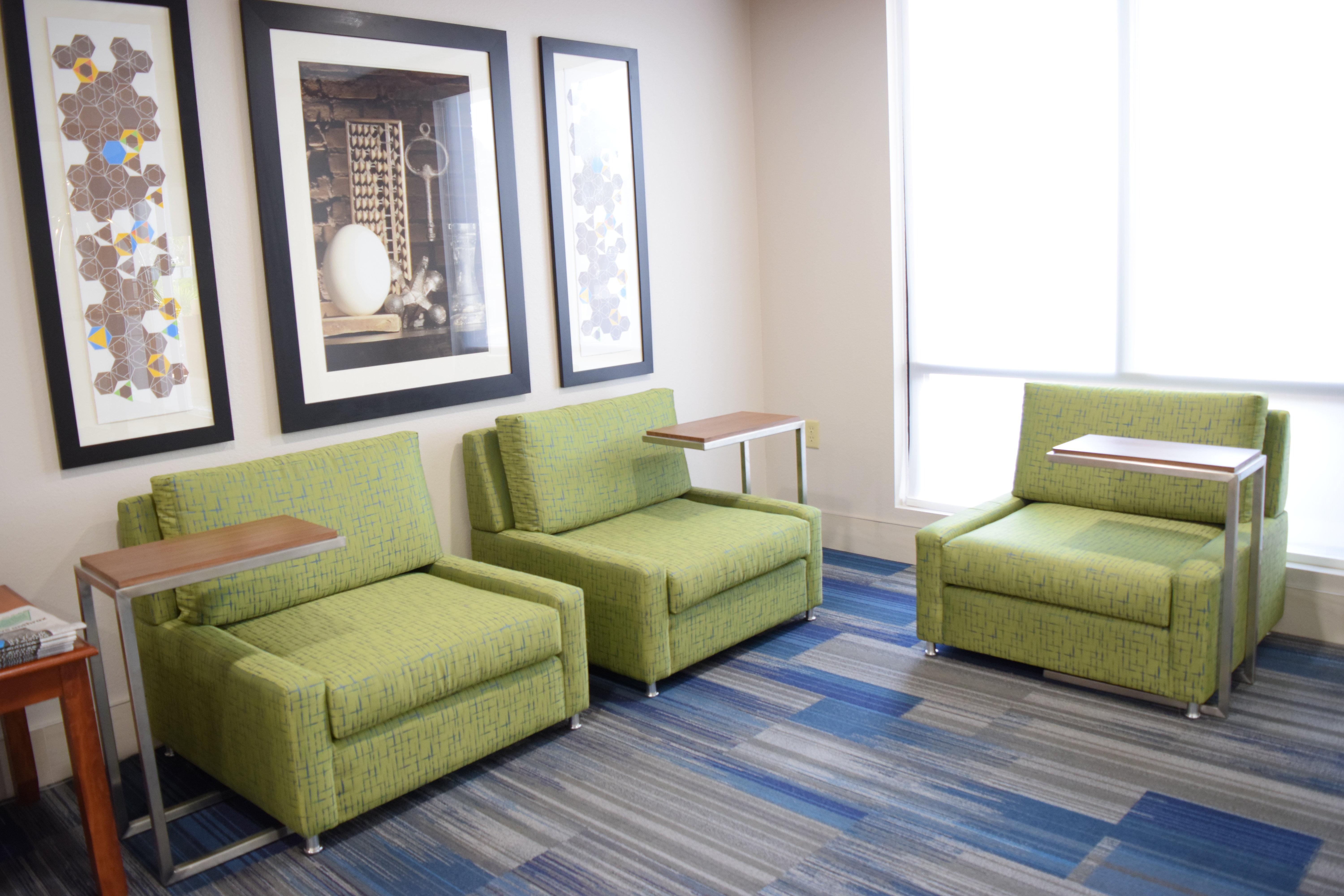 Holiday Inn Express & Suites Pensacola West I-10 By Ihg Ferry Pass Exterior foto