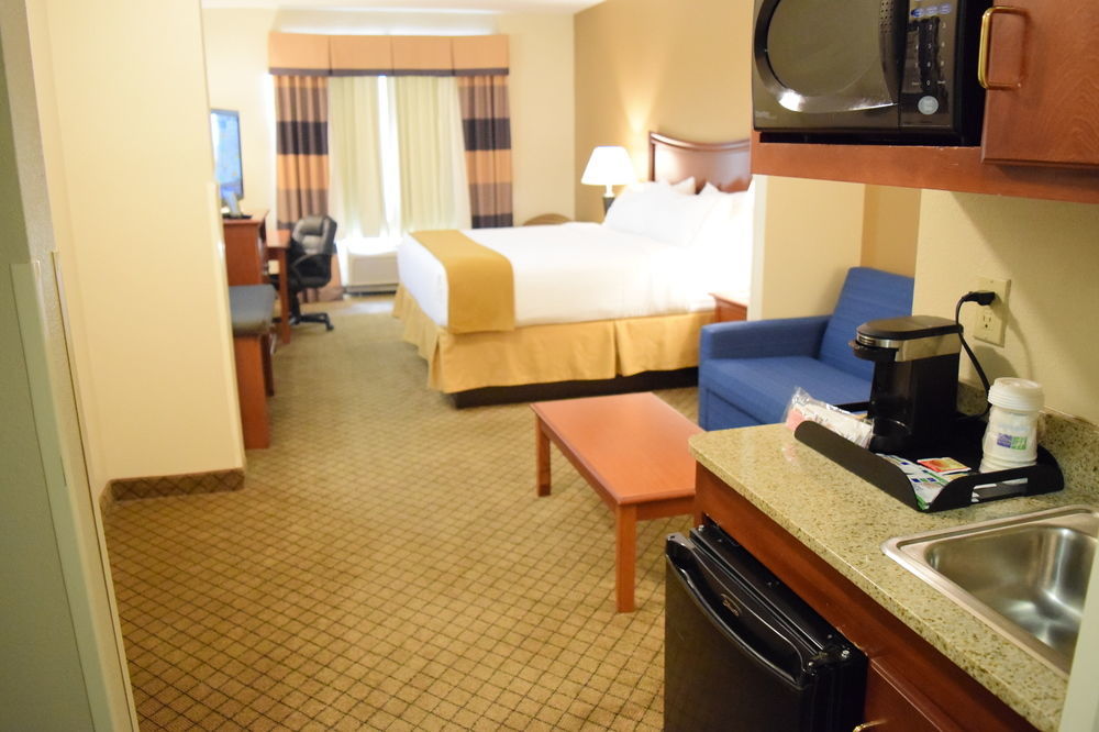 Holiday Inn Express & Suites Pensacola West I-10 By Ihg Ferry Pass Exterior foto