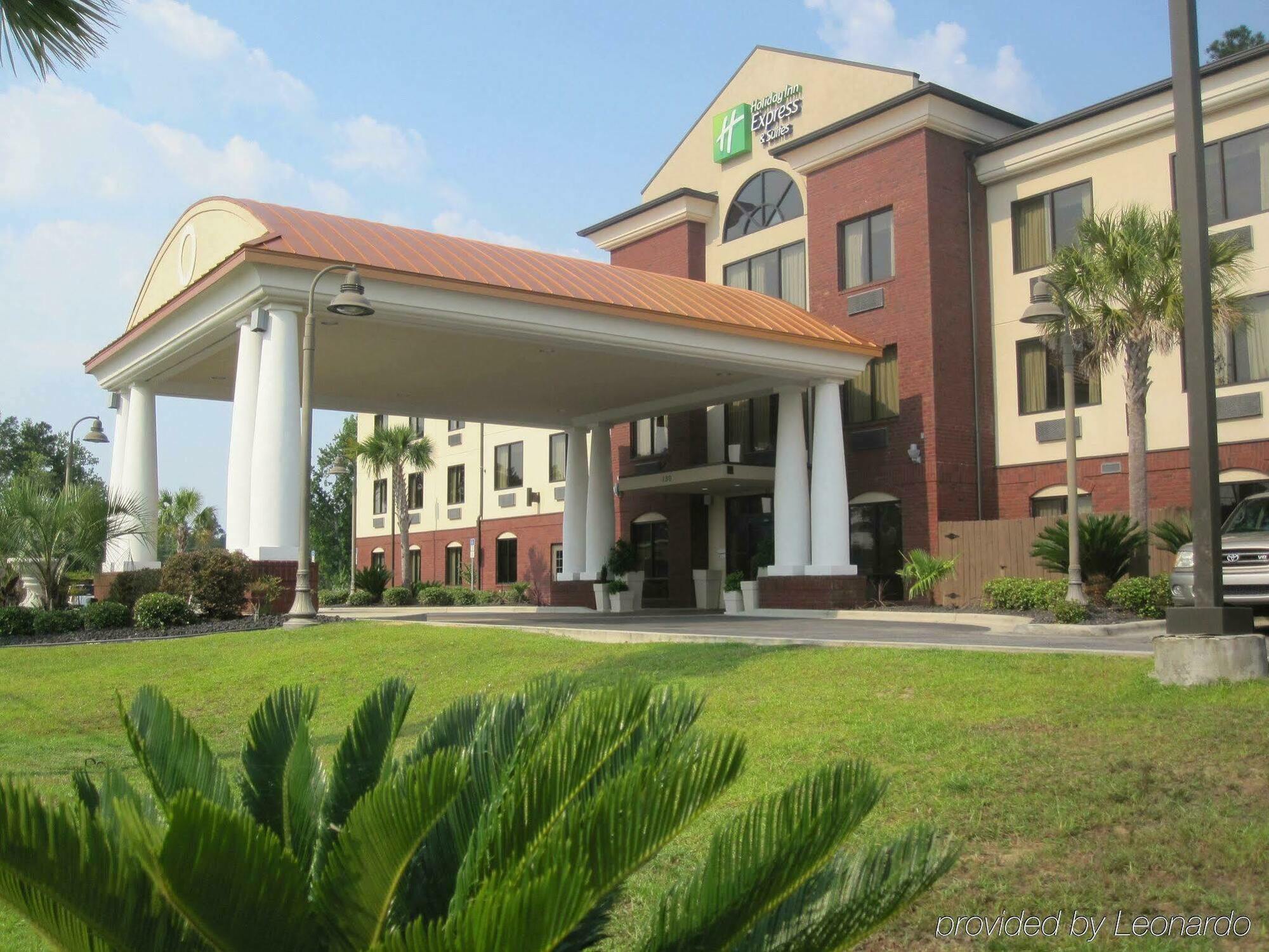 Holiday Inn Express & Suites Pensacola West I-10 By Ihg Ferry Pass Exterior foto